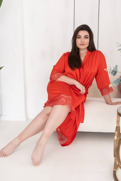 Довгий халат з мереживом XXL+ Хк501 Червоний